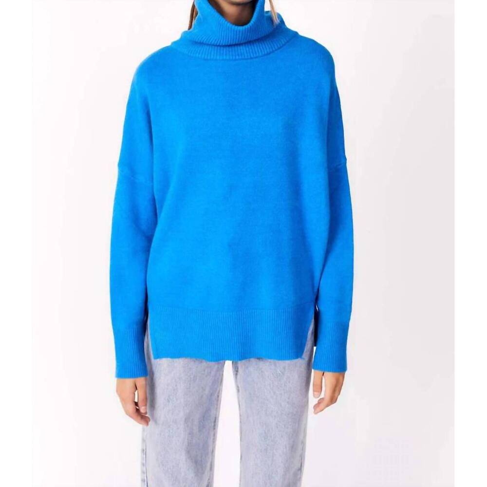 NEW DELUC women's trento turtleneck sweater in cyan blue